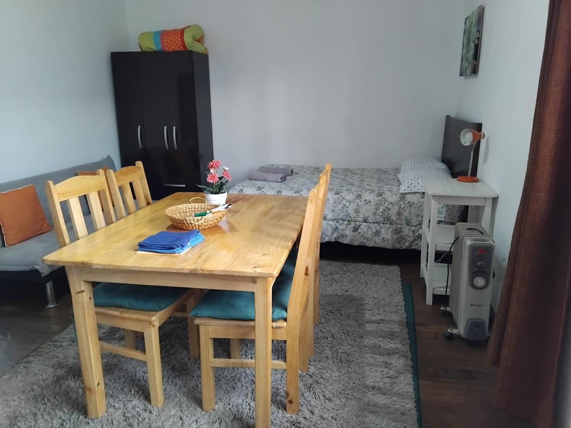 In Historic Center With Private Bathroom And Kitchen! Apartamento
